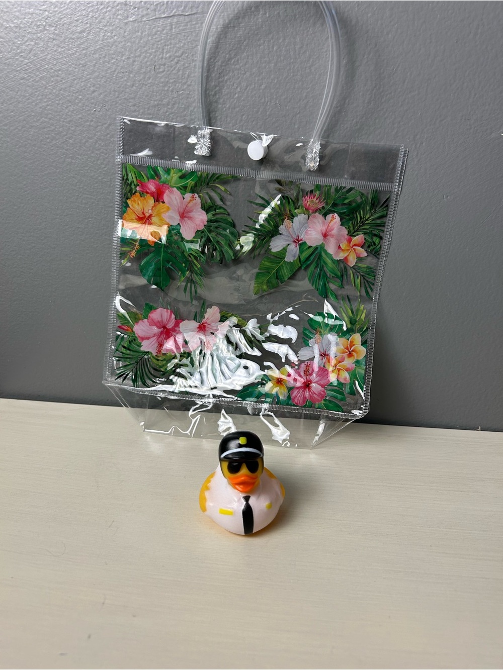 Choice of Duck & Clear Tropical Tote - Picture 15 of 15